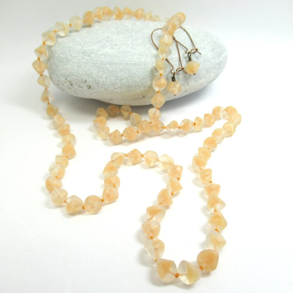 Hand knotted vintage bead set